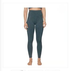 NWT Betsey Johnson 7/8 High Rise Leggings